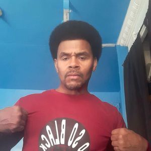 Meet your Posher, Lloyd